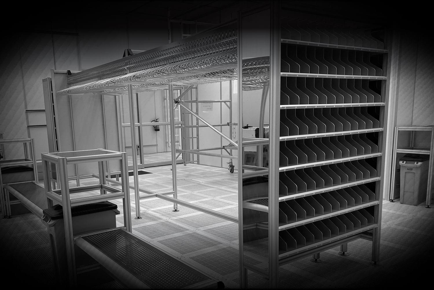 OMC Technologies Cleanroom Furniture Slider