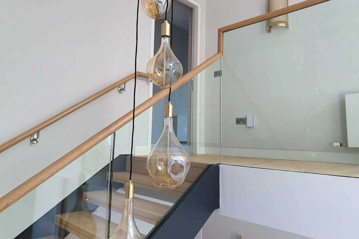 OMC Technologies - Glenlion Feature Staircase & Balustrade